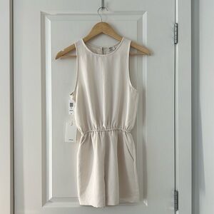 Aritzia Wilfred Rive Romper Size XS Color Light Birch